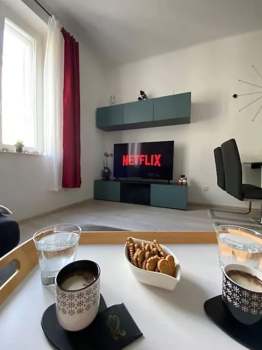 Split City Center - Lovely And Spacious 2Bdrm Apt Apartment