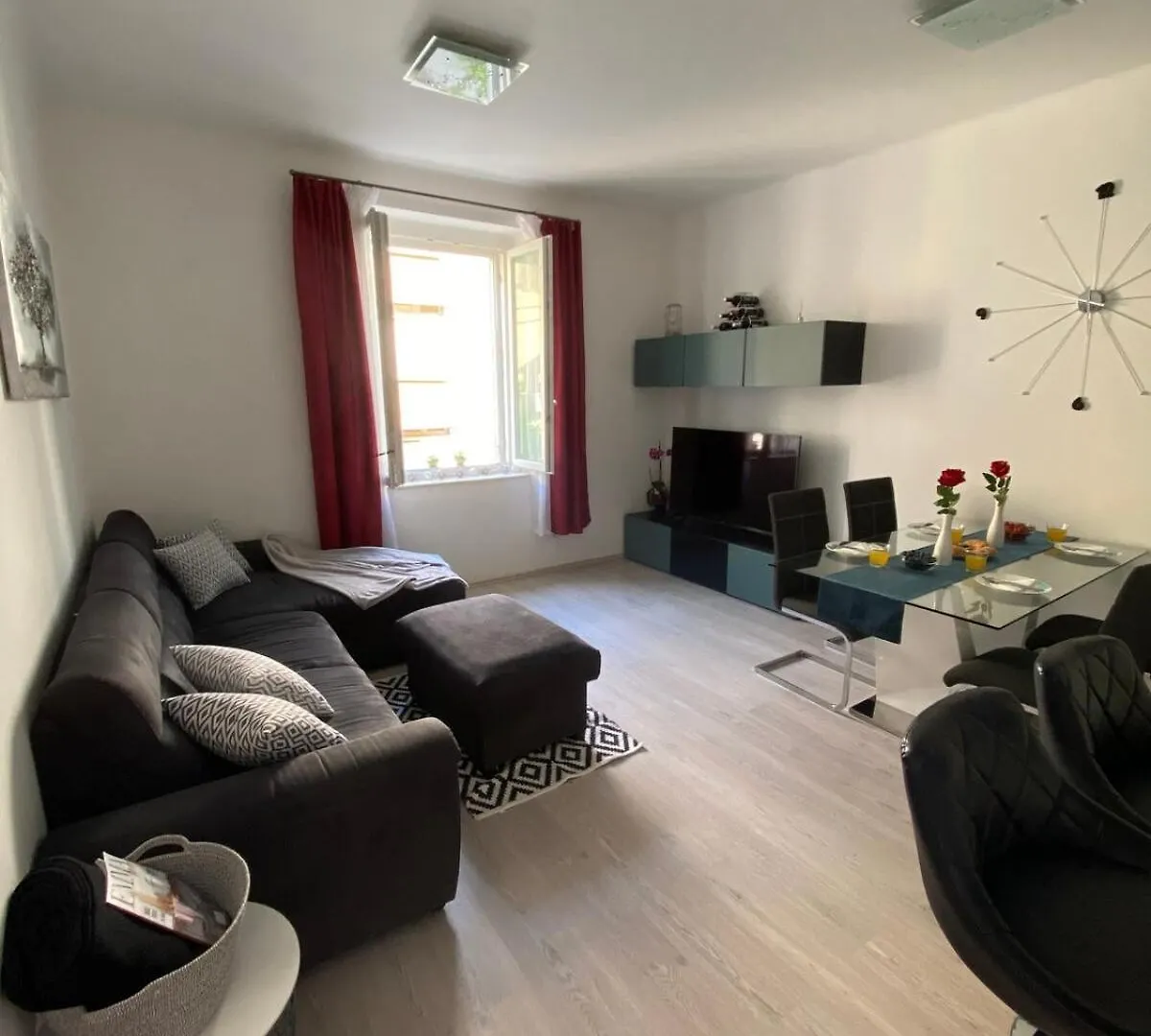 Split City Center - Lovely And Spacious 2Bdrm Apt Croatia