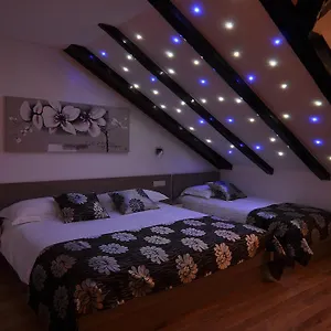 Apartment Deluxe & Sarella